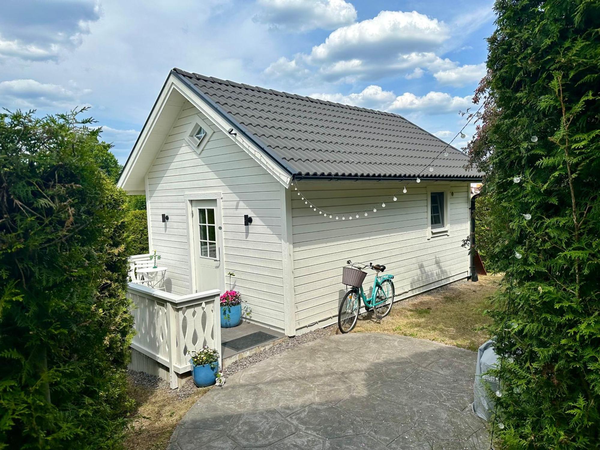 Pensionat Prinshoejden - Home Katrineholm Extérieur photo