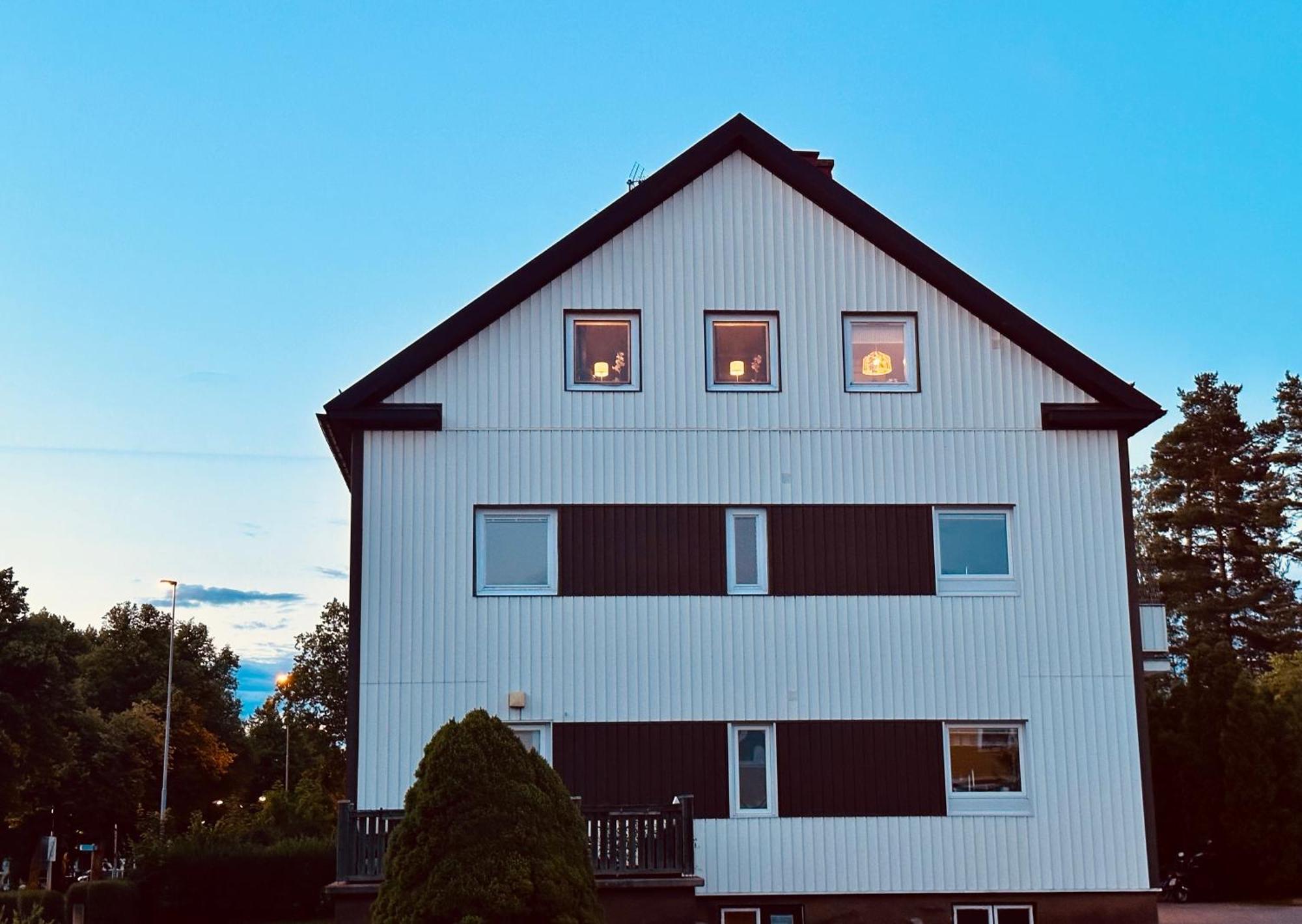 Pensionat Prinshoejden - Home Katrineholm Extérieur photo